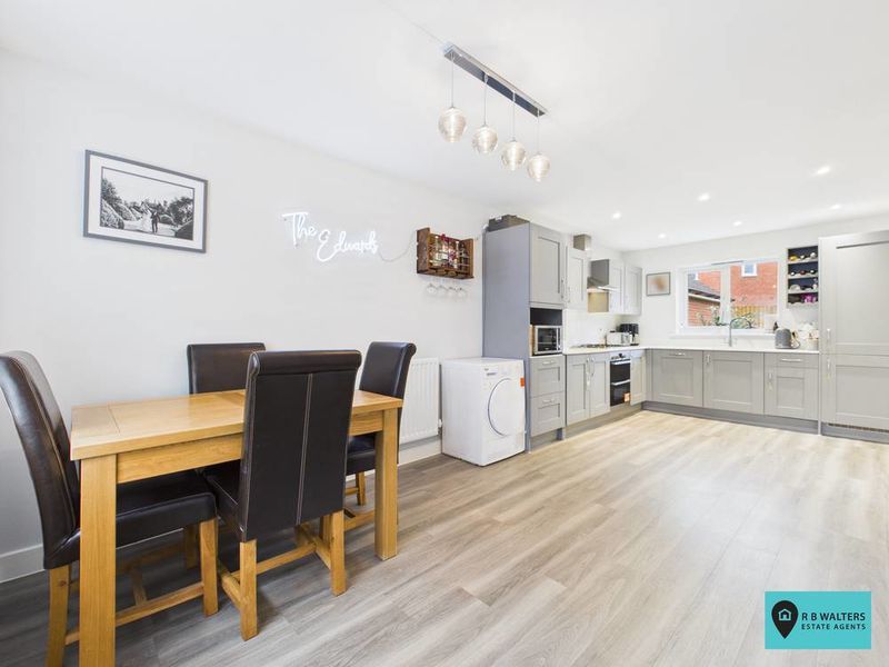 Property photo 2 of 20 Kitchen/Diner