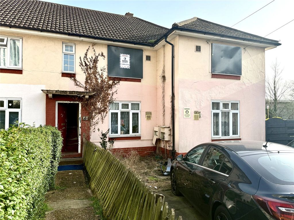 Property photo 1 of 6 Exterior