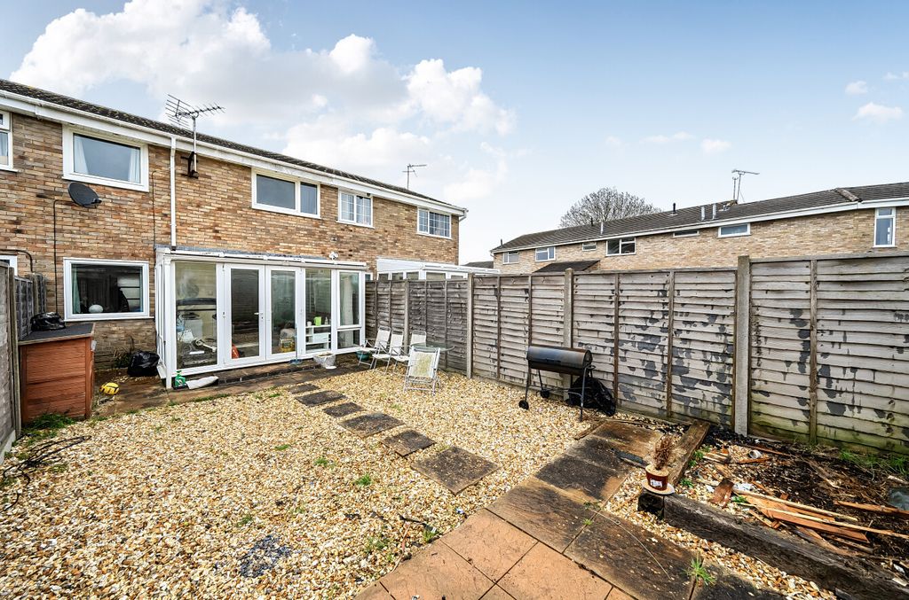 Property photo 3 of 13