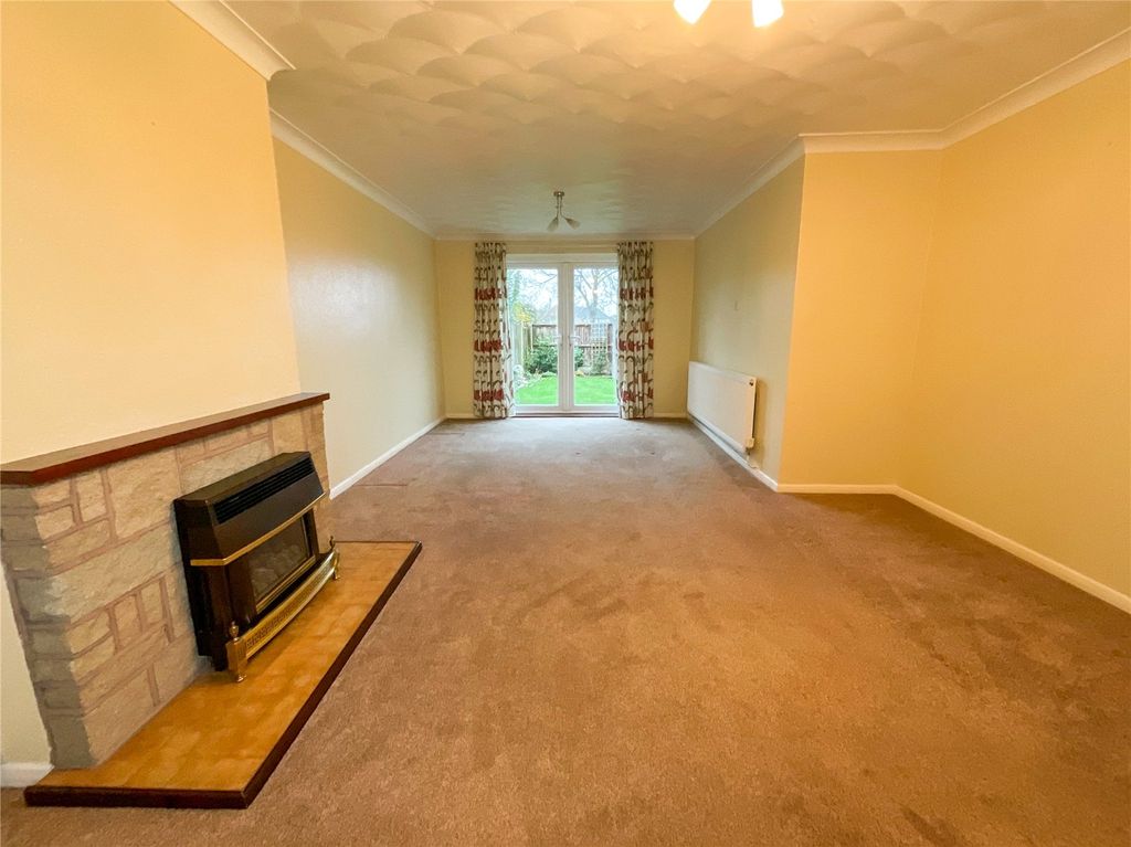 Property photo 2 of 13 Picture No. 14