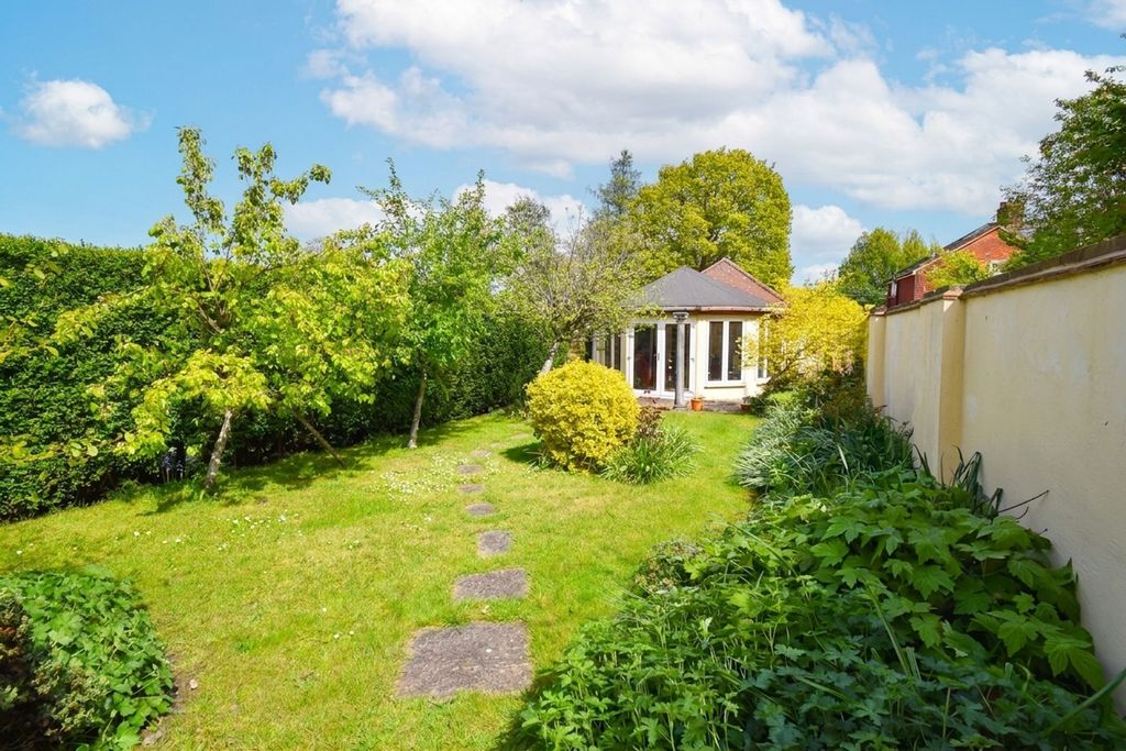Property photo 3 of 13