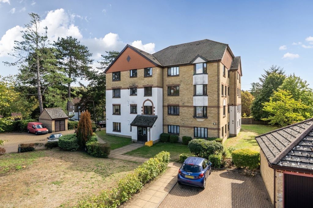 Property photo 1 of 7