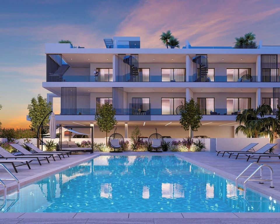 Property photo 3 of 19