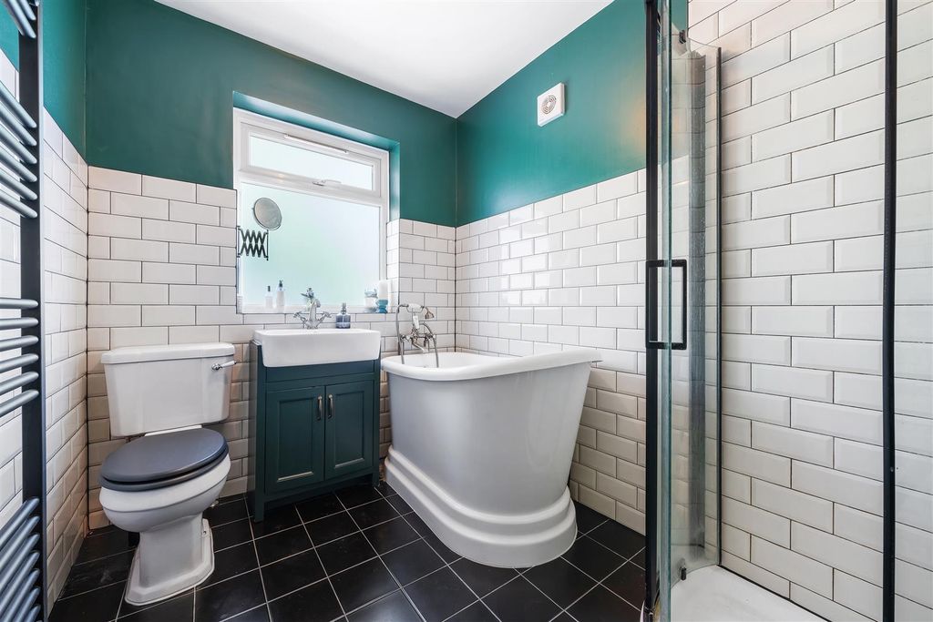 Property photo 3 of 12 Queen Adelaide Road-5.Jpg