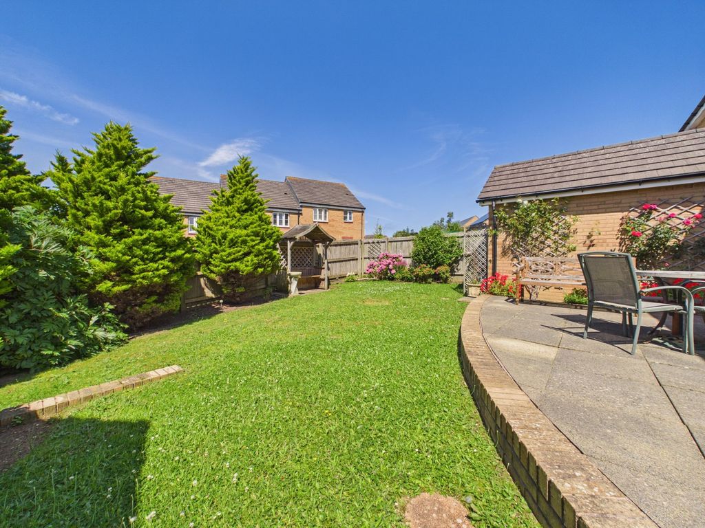 Property photo 2 of 16