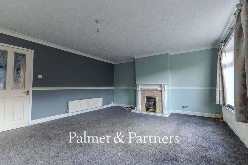 Property photo 3 of 17 Picture No. 04