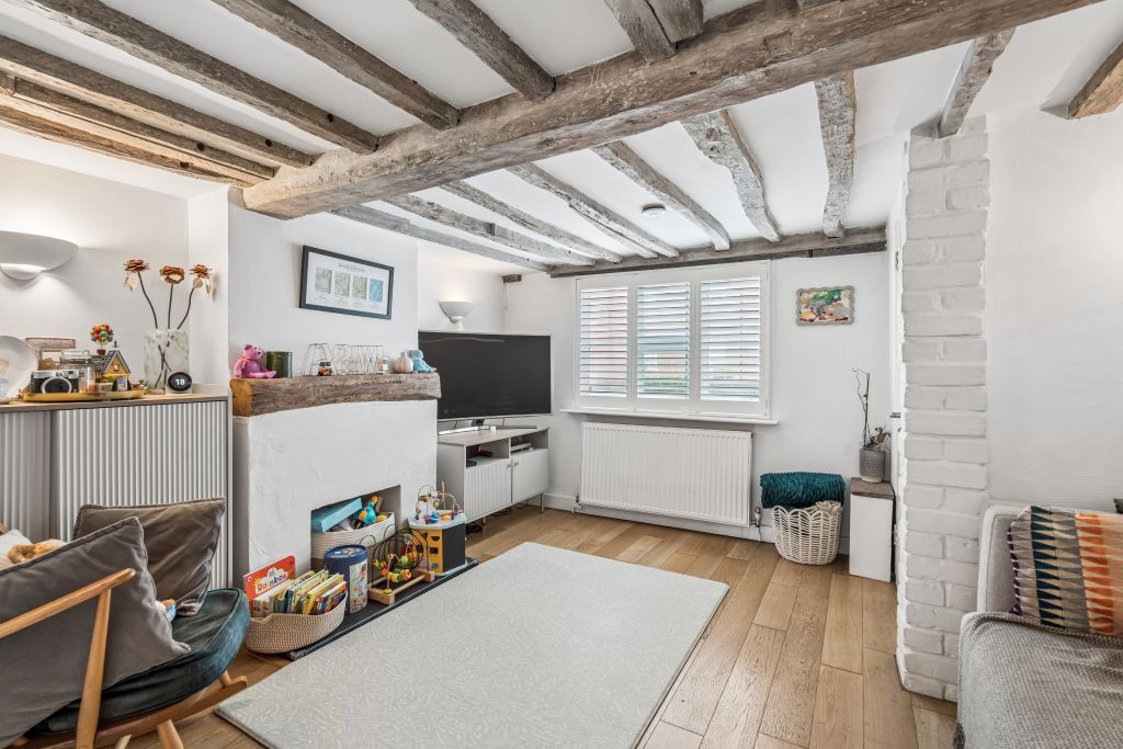 Property photo 2 of 14