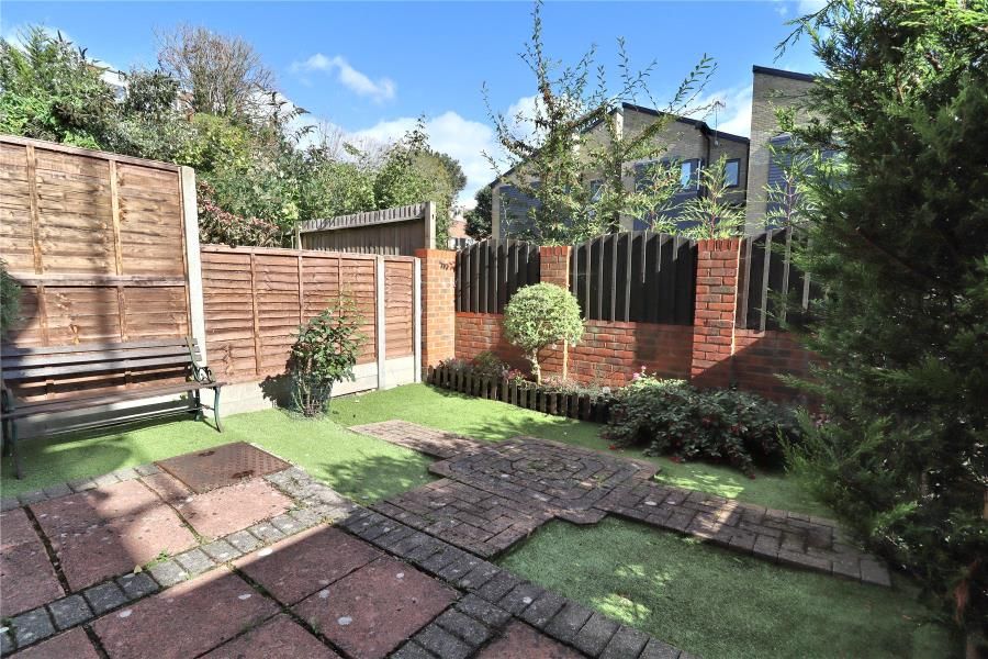 Property photo 2 of 6