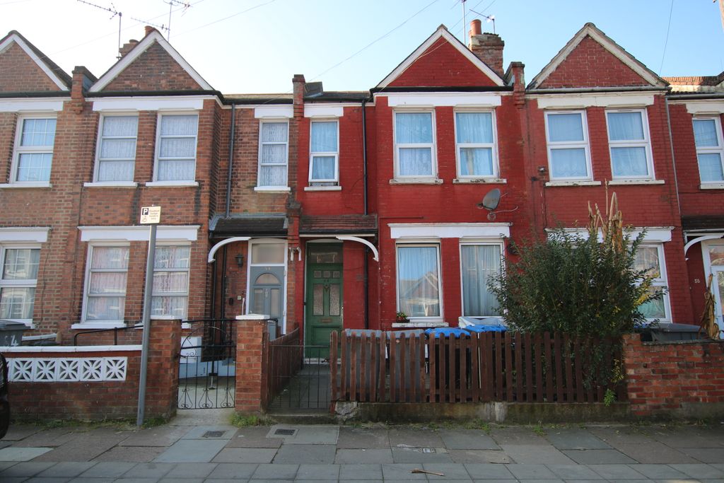 Property photo 1 of 7 10