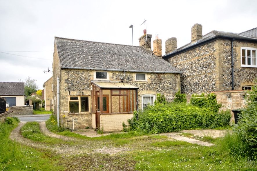 Property photo 2 of 5