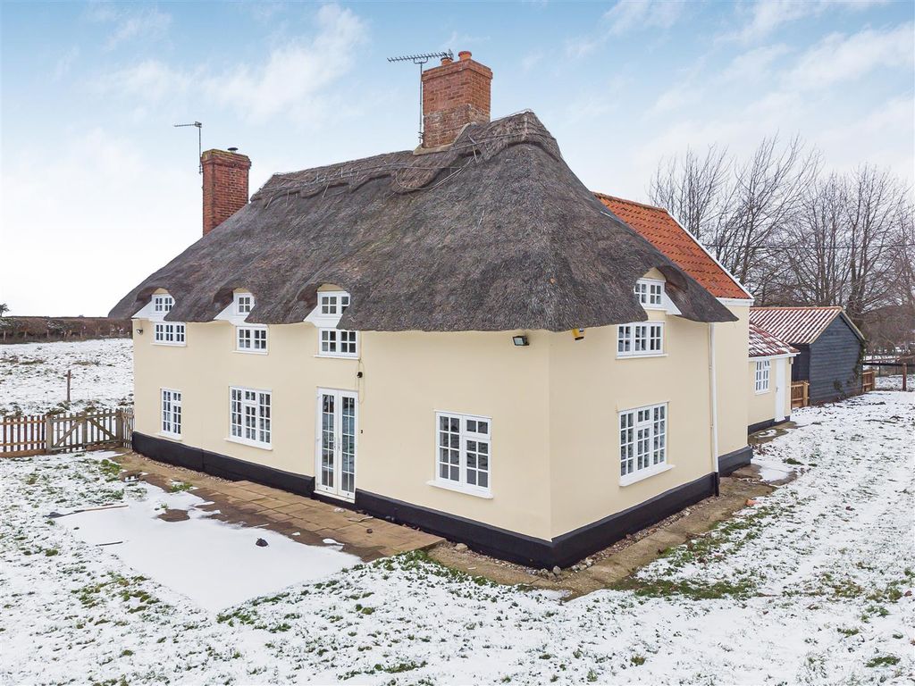 Property photo 1 of 33 2_70121.Jpg