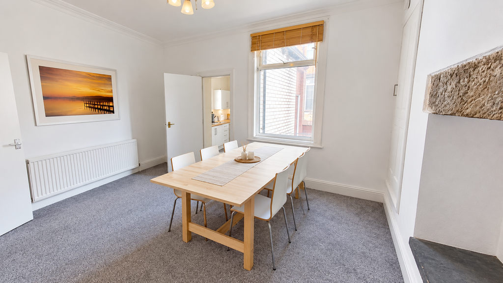 Property photo 3 of 12 Bright Scandinavian Dining Room