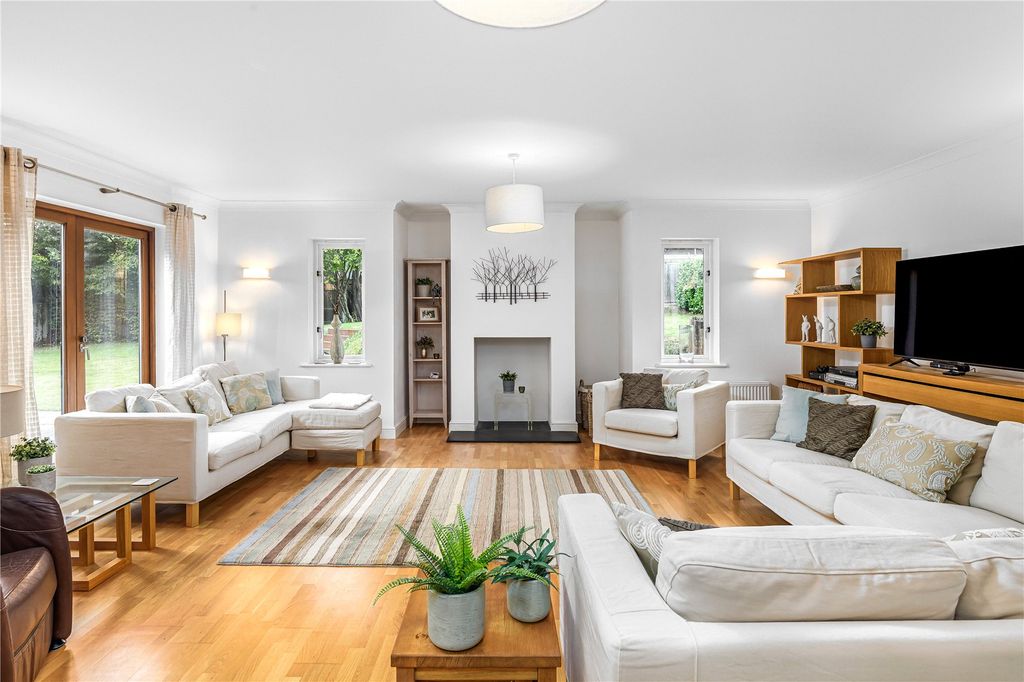 Property photo 3 of 15 Picture No. 03