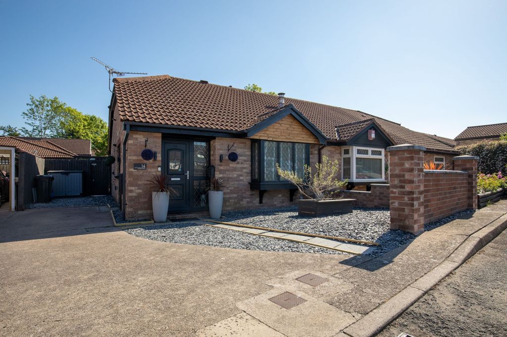 Property photo 1 of 23
