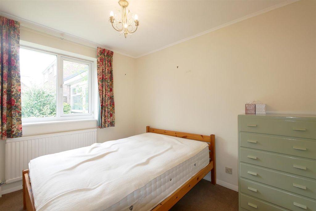 Property photo 3 of 19