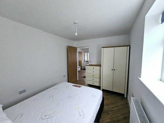 Property photo 2 of 7 Image