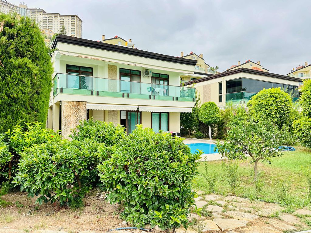 Property photo 3 of 23 Sensational Investment Property For Sale In Alanya - Landscaped Private Garden