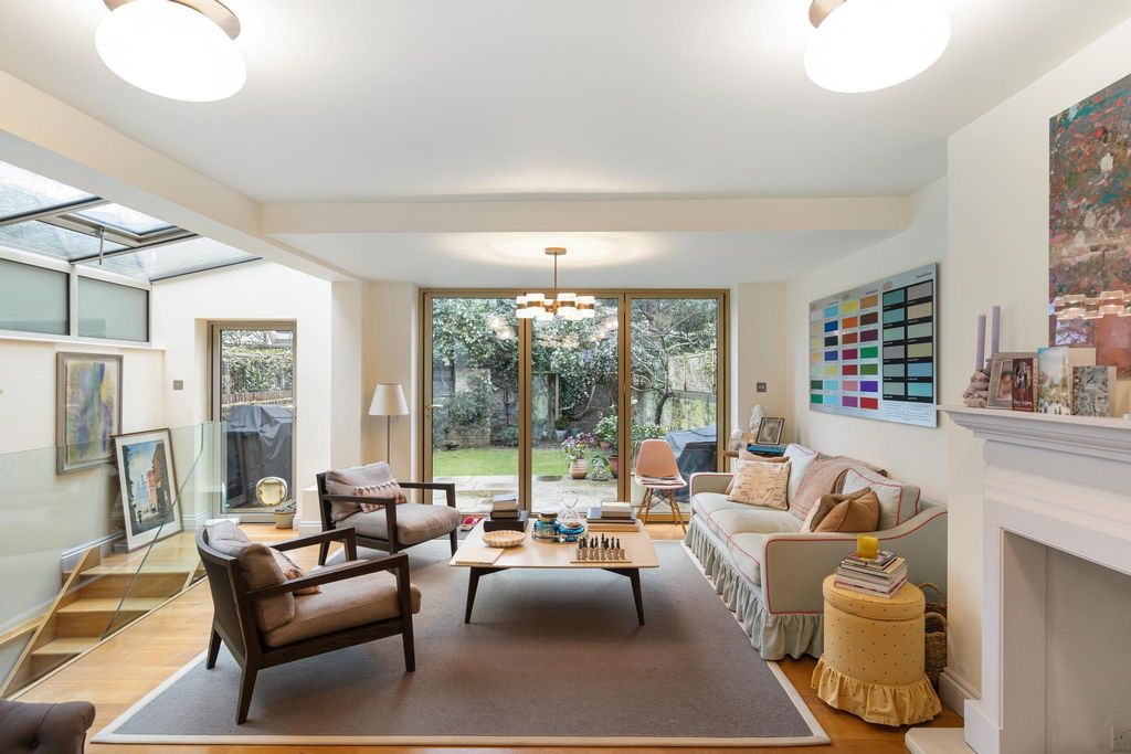 Property photo 1 of 15 Image