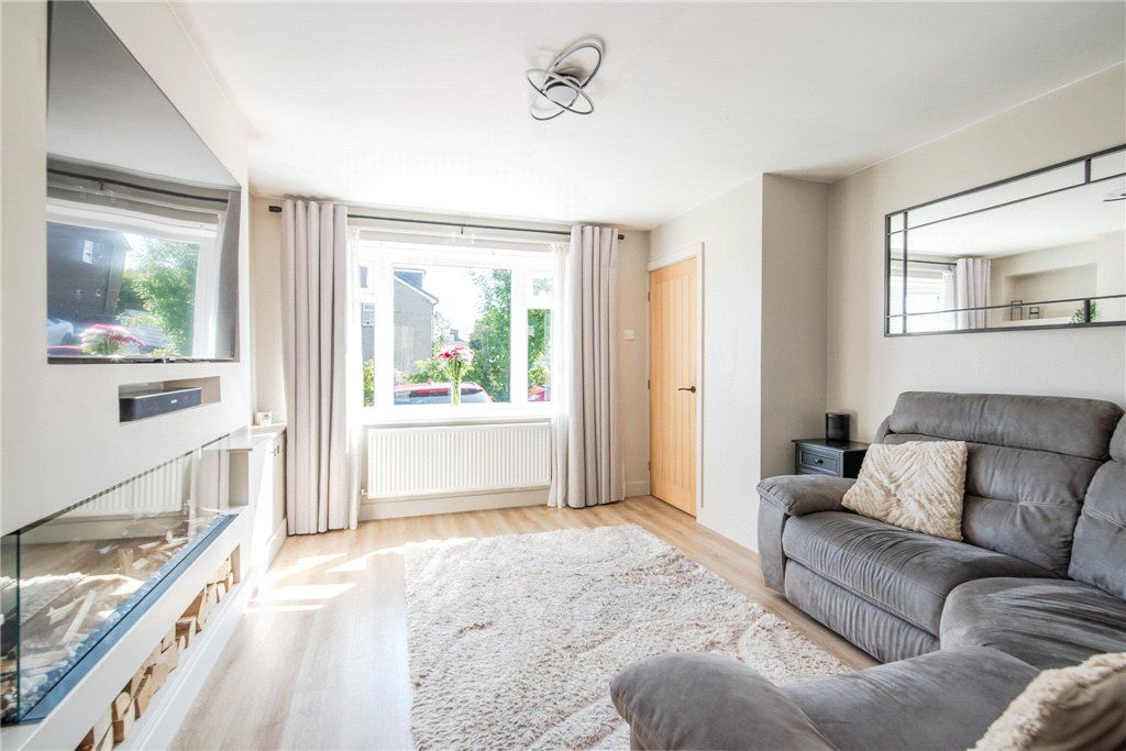 Property photo 3 of 16 Rudding Crescent