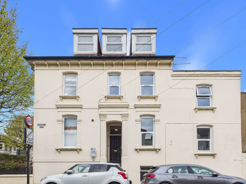 Property photo 1 of 9 Cam03987G0-Pr0352-Still009_1775119417519