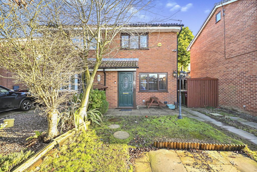 Property photo 1 of 27 Front (Exterior)