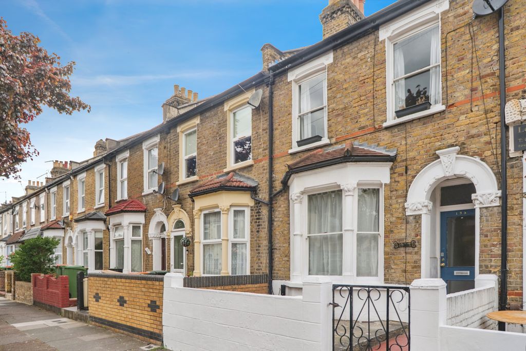 Property photo 2 of 15 0Fp1121395