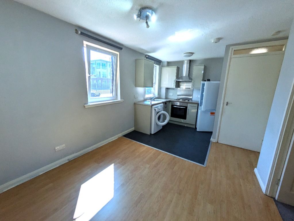 Property photo 2 of 9 Photo 2