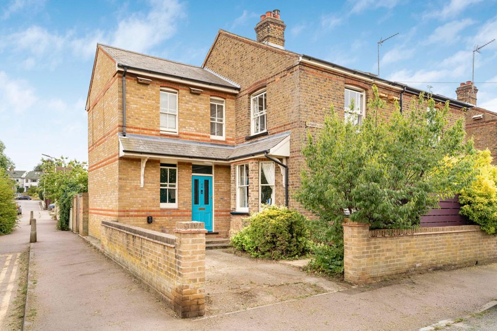 Property photo 1 of 23