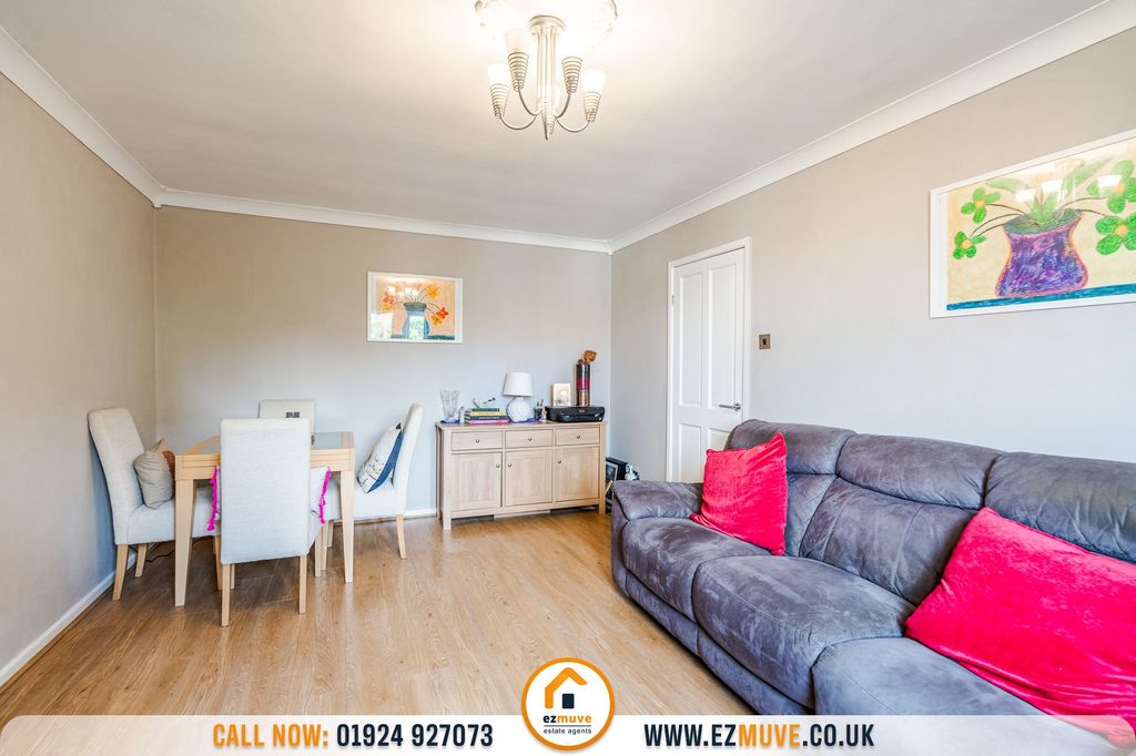 Property photo 3 of 20