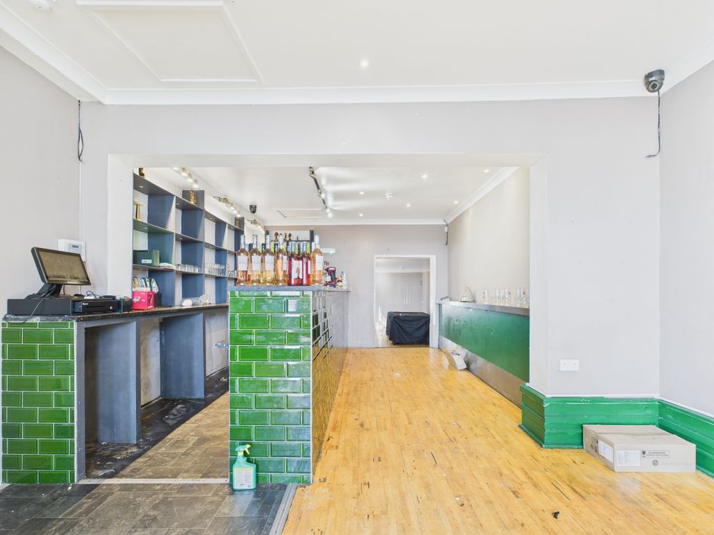 Property photo 2 of 10 Photo 13