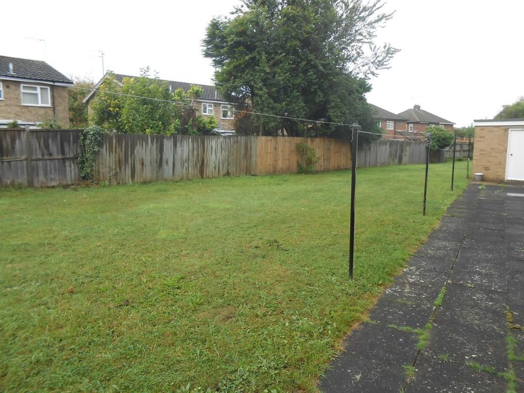 Property photo 2 of 10