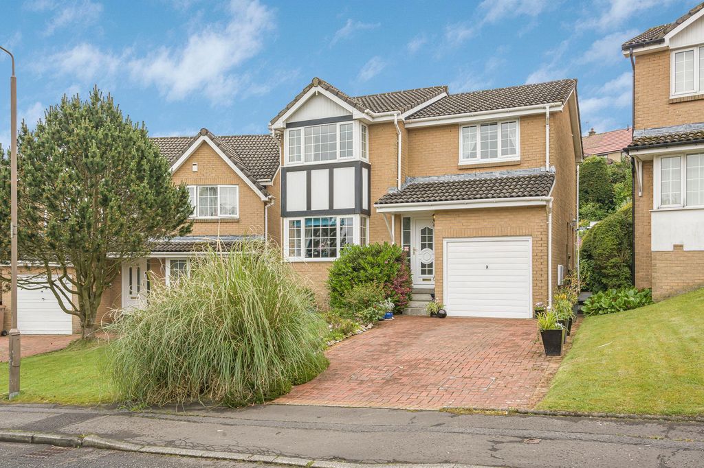 Property photo 1 of 39