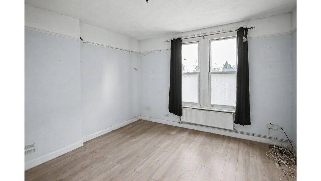 Property photo 3 of 9 Img_1254.Jpg