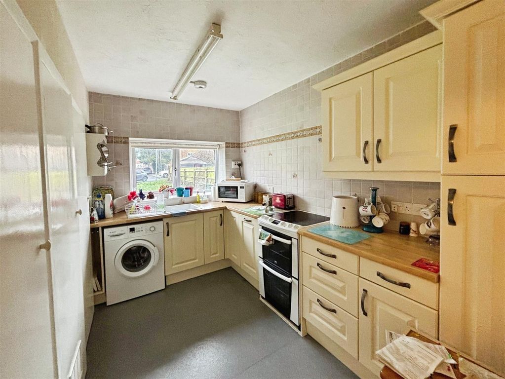 Property photo 2 of 15 5Daafe98-Photo 201-8-26 2C 2013 2000 2048.Jpg