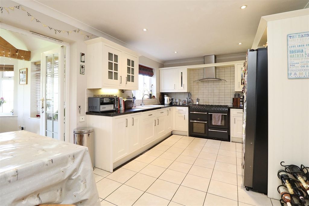 Property photo 2 of 23 Image00009.Jpeg