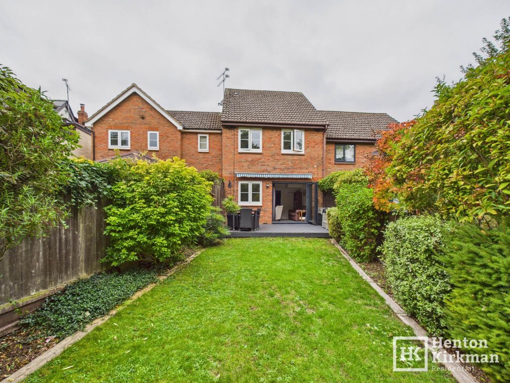 Property photo 2 of 18