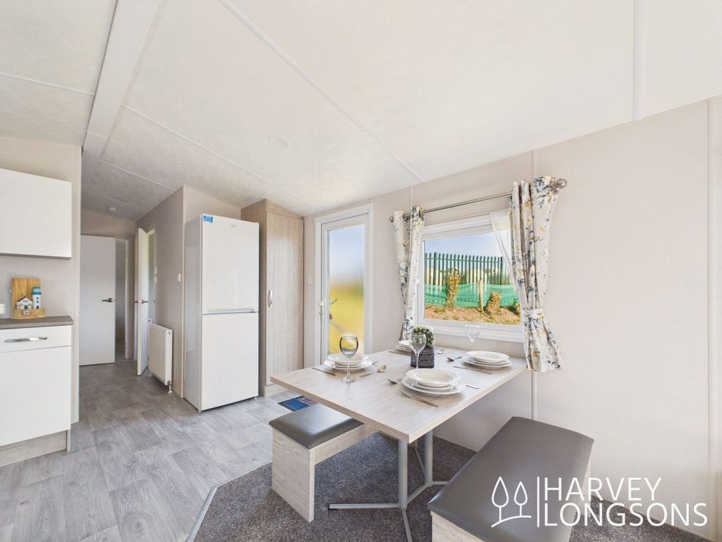 Property photo 3 of 10 Delta Hailsham Dining Area – Fixed Seating Caravan Dining Space