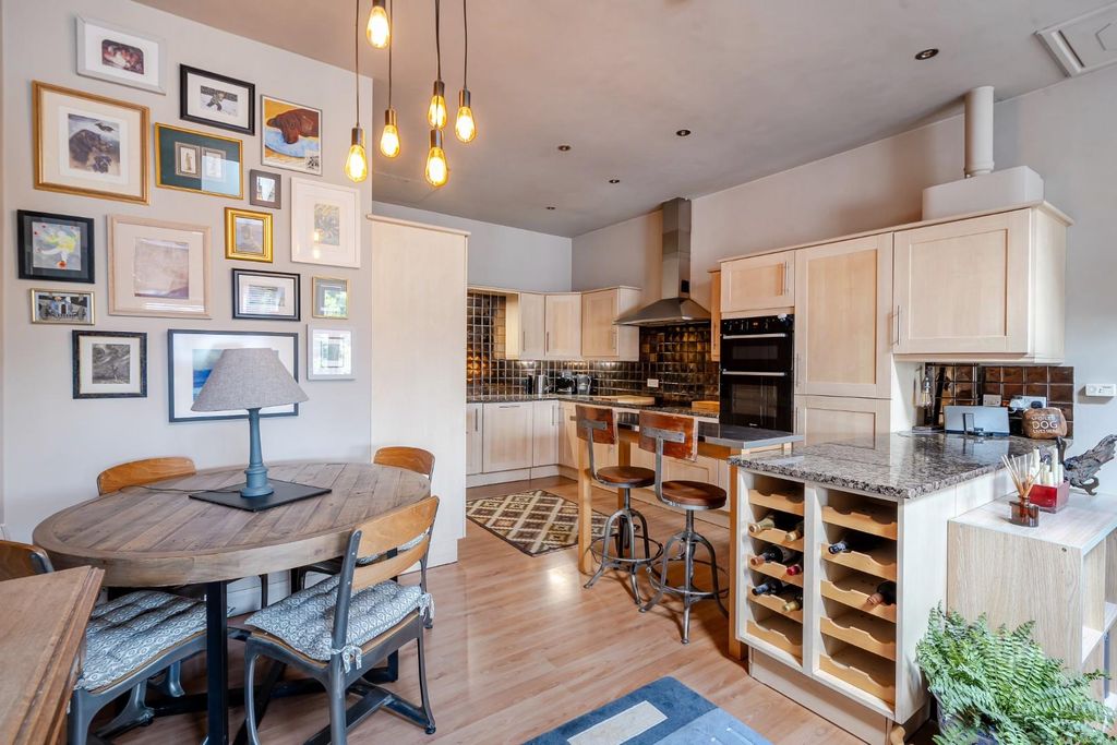 Property photo 3 of 16 1281068 (4).Jpg