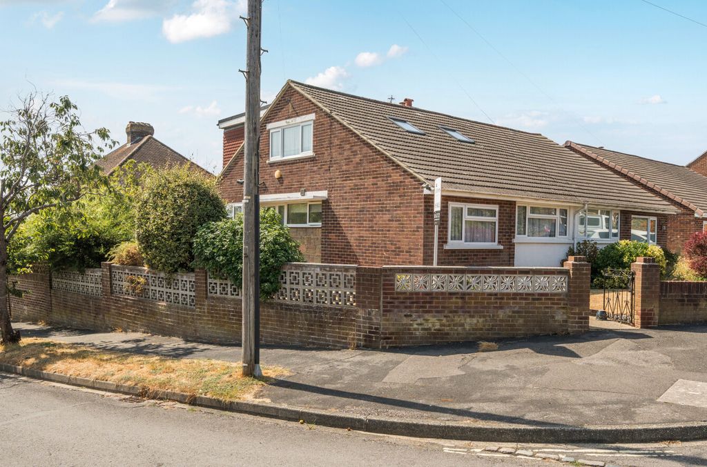 Property photo 1 of 13 1510330-1-1A03De7...