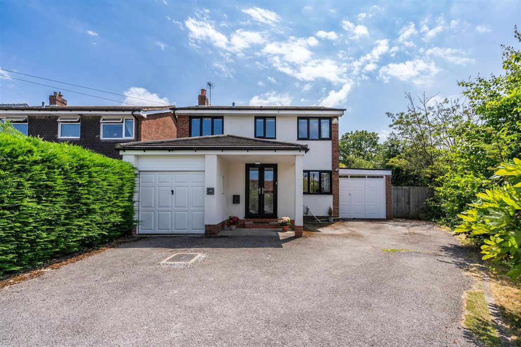 Property photo 1 of 14 19 Blacksmiths Lane_4.Jpg