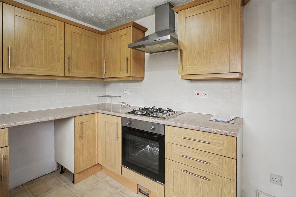 Property photo 3 of 15 Img_8836.Jpg