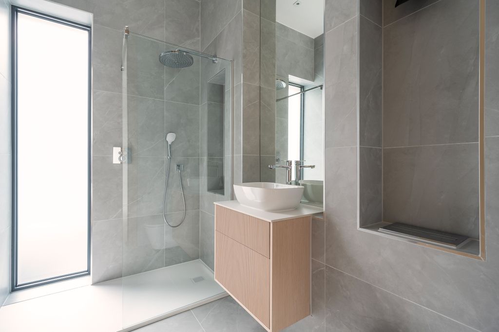 Additional image 12 of 7 bed property for saleWoodlands, Coombe Hill Road, Kingston Upon Thames, South West London KT2, United Kingdom