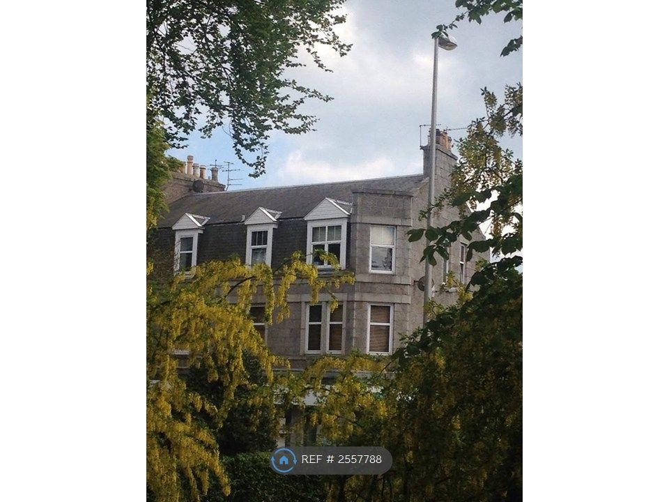 Property photo 1 of 9 View From Mannofield Church