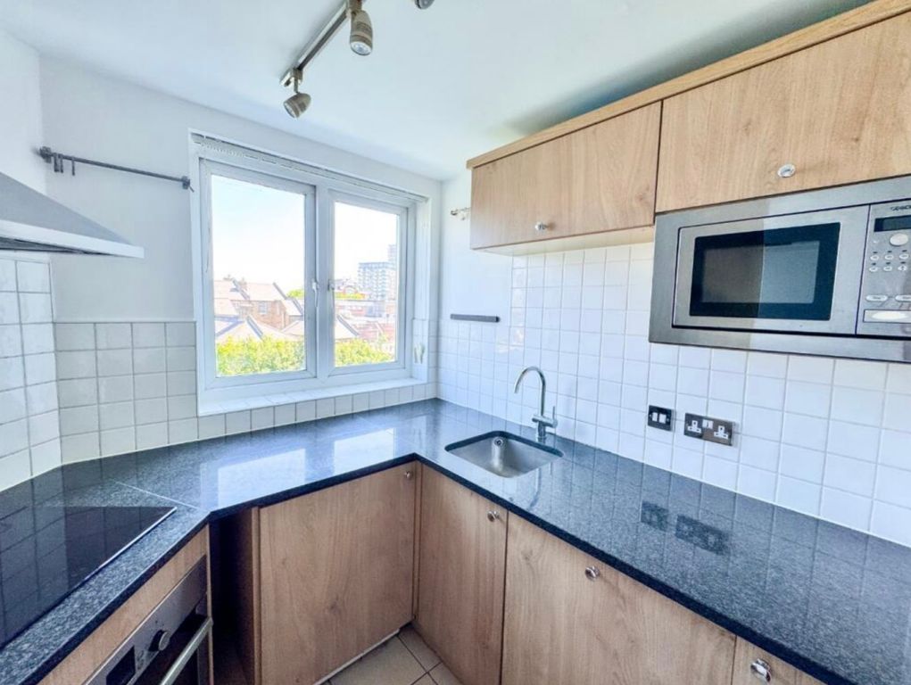 Property photo 2 of 11 Img_1341