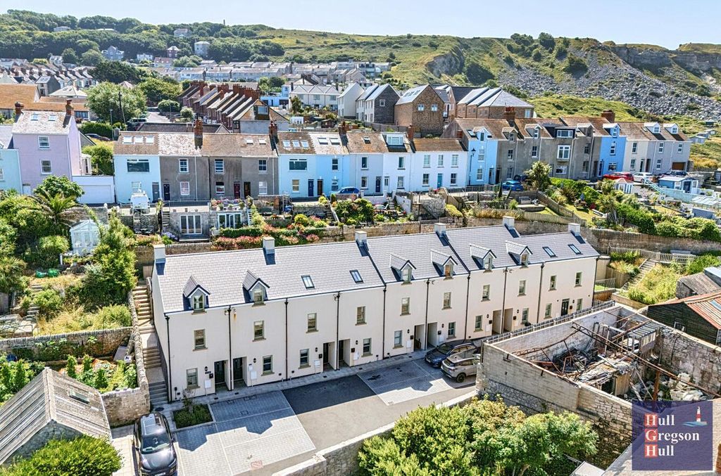 Property photo 1 of 22 88E3Df2B-7Fdf-45d3-9519-A4Df96F2B538.Jpg