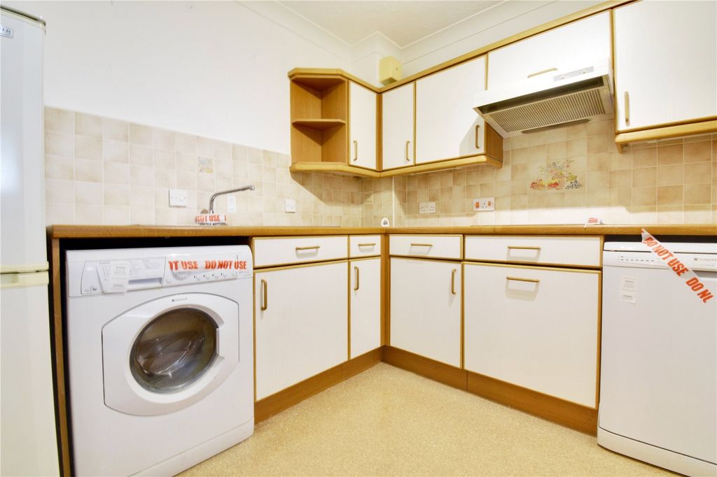 Property photo 2 of 10 Picture No. 46