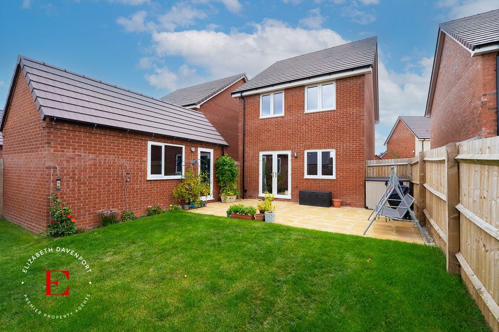 Property photo 2 of 20