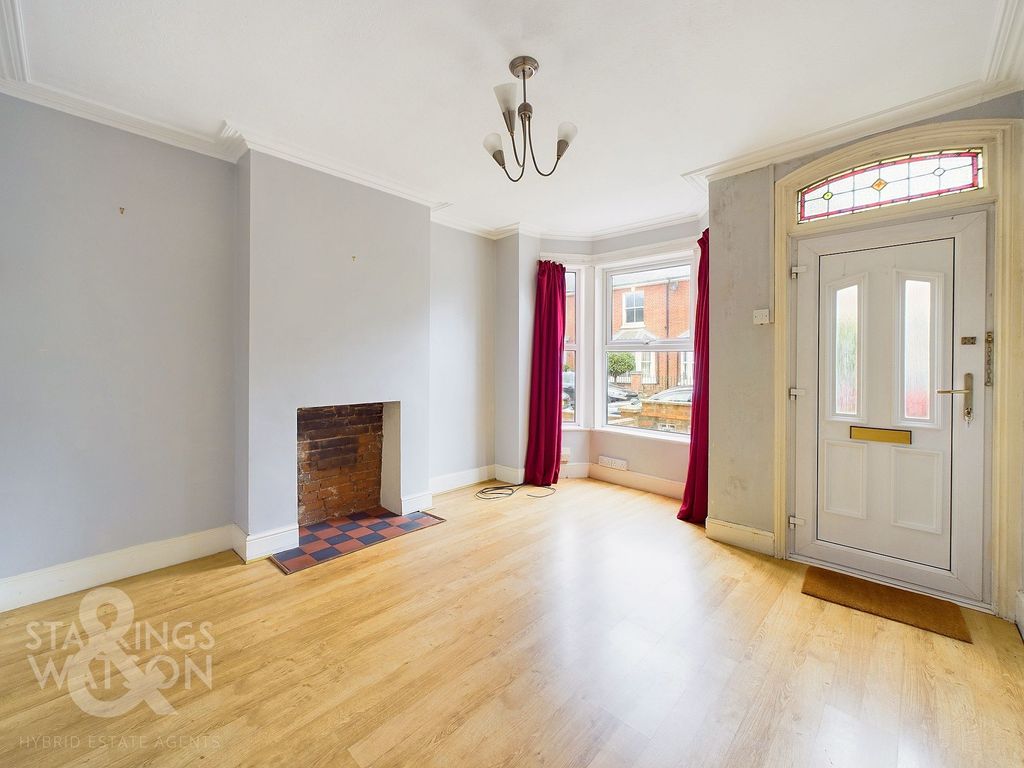 Property photo 2 of 16