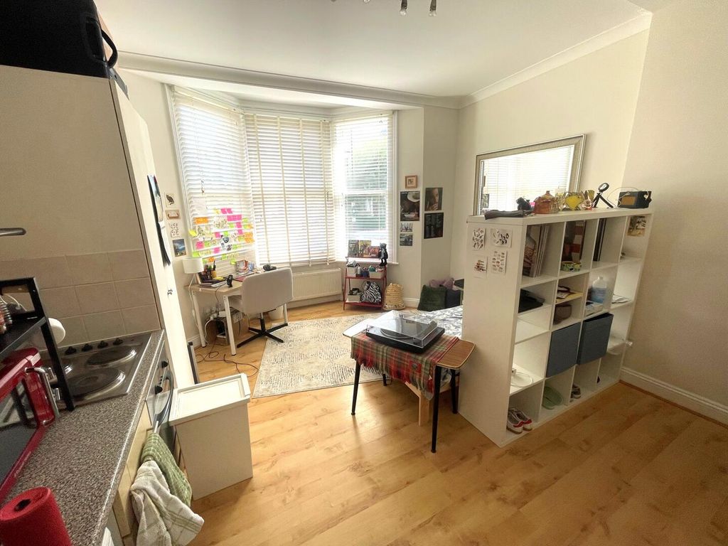 Property photo 1 of 7 Study