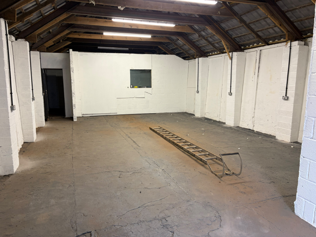 Property photo 2 of 3